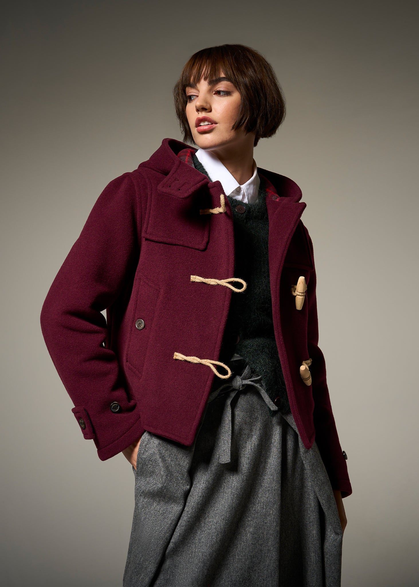 LS6160_SHELLEY_BURGUNDY_MODEL_