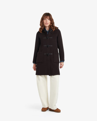 長いスリムフィットダッフルコート茶色のターン